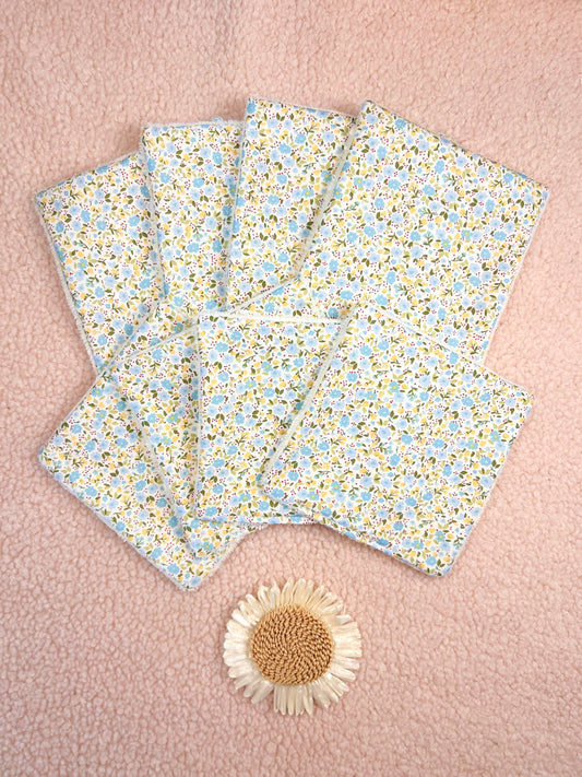 Lingettes lavables ou étirés fleurs bleues - lot de 8 lingettes