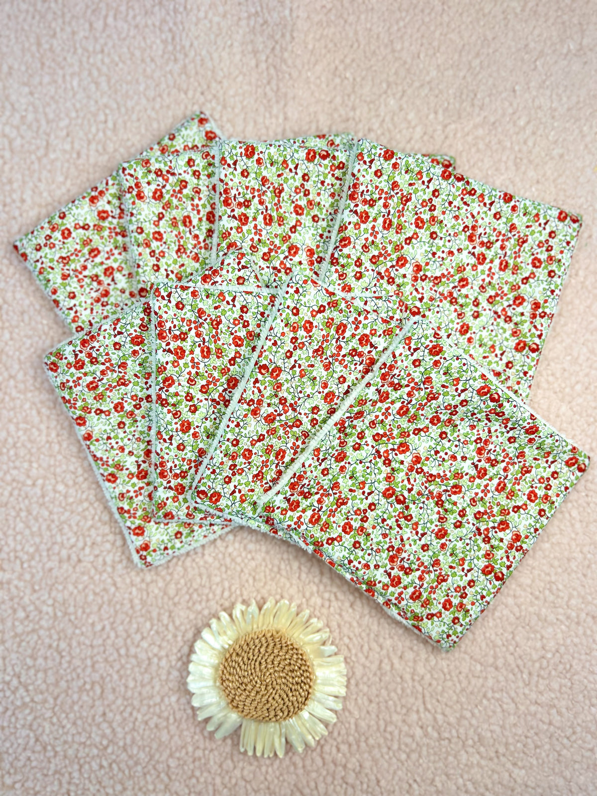 Lingettes lavables fleurs rouges - lot de 8 lingettes