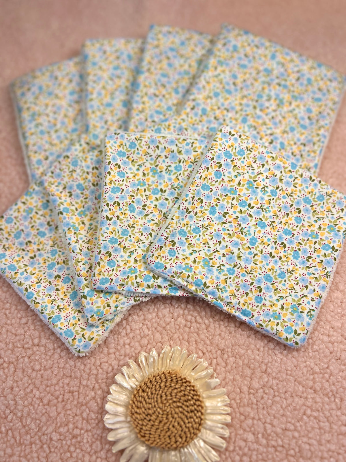 Lingettes lavables ou étirés fleurs bleues - lot de 8 lingettes